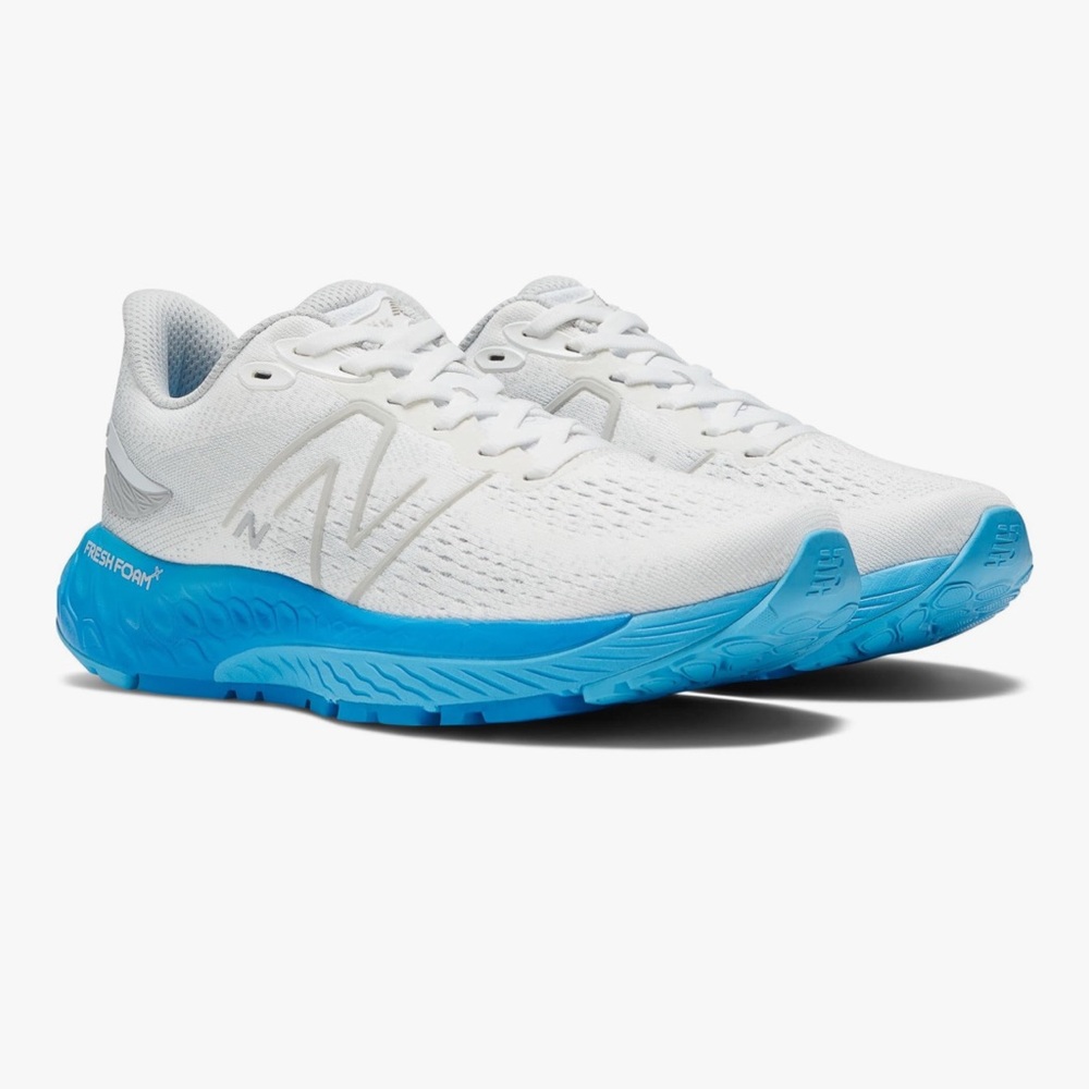New Balance Fresh Foam X 880 White and Blue Sneakers